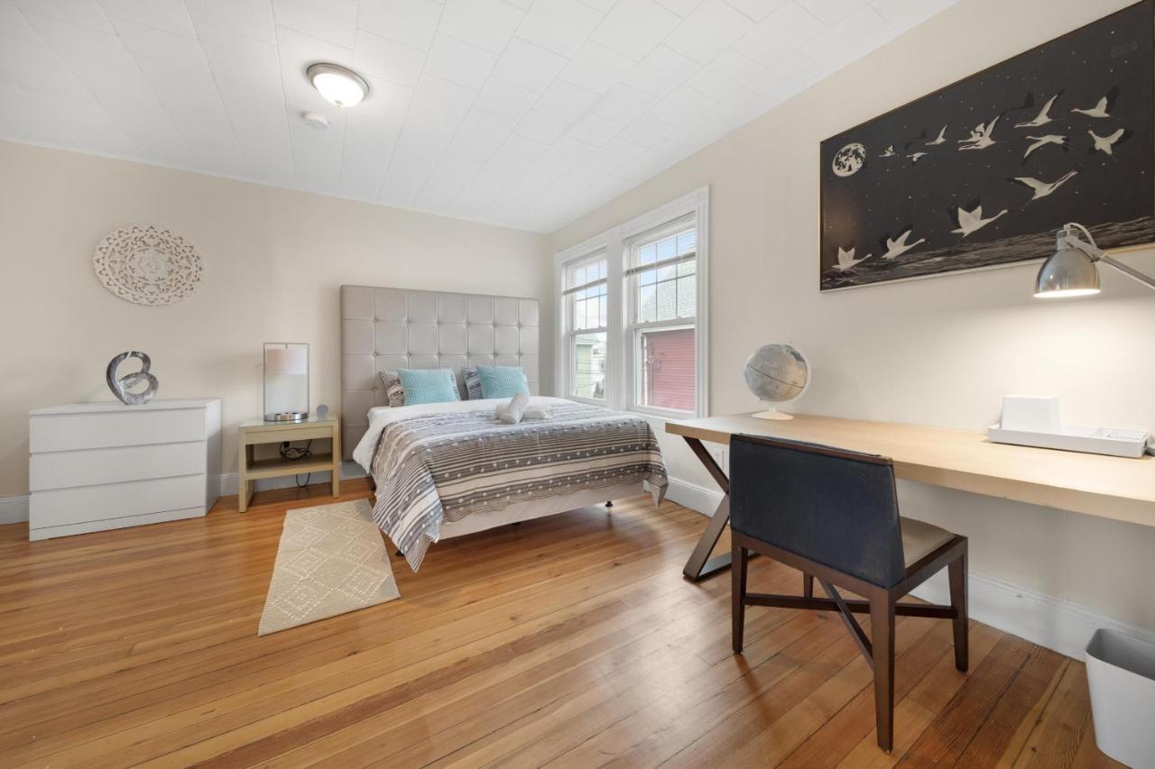 5Br 2Bh Bright & Spacious Apt In Brighton Boston Eksteriør bilde